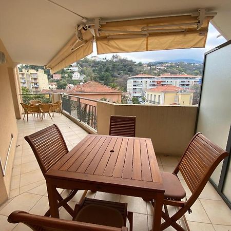 Beau 3 P. Parfaitement Situe Et Place De Parking A Disposition Menton Eksteriør bilde