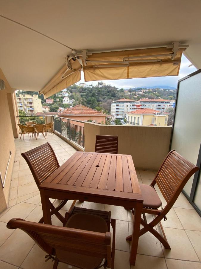 Beau 3 P. Parfaitement Situe Et Place De Parking A Disposition Menton Eksteriør bilde